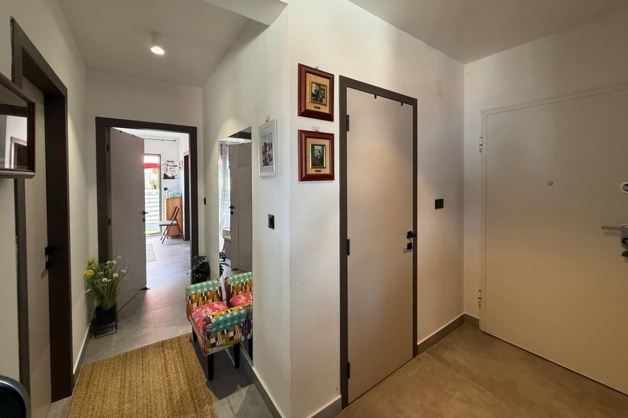 Hallway with access to the bedrooms