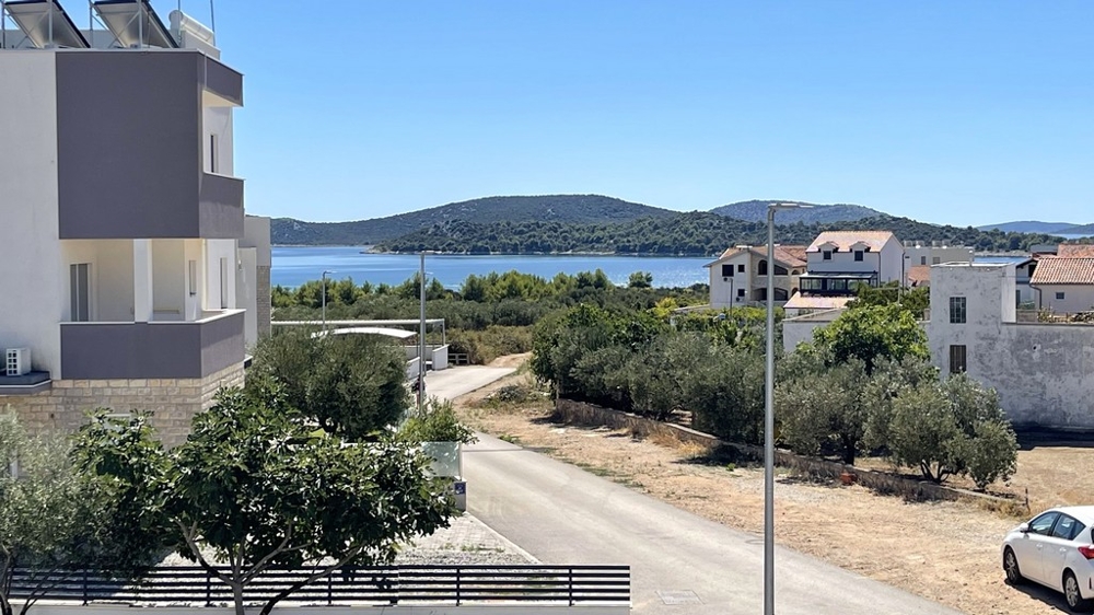 View of the bay and the surroundings
