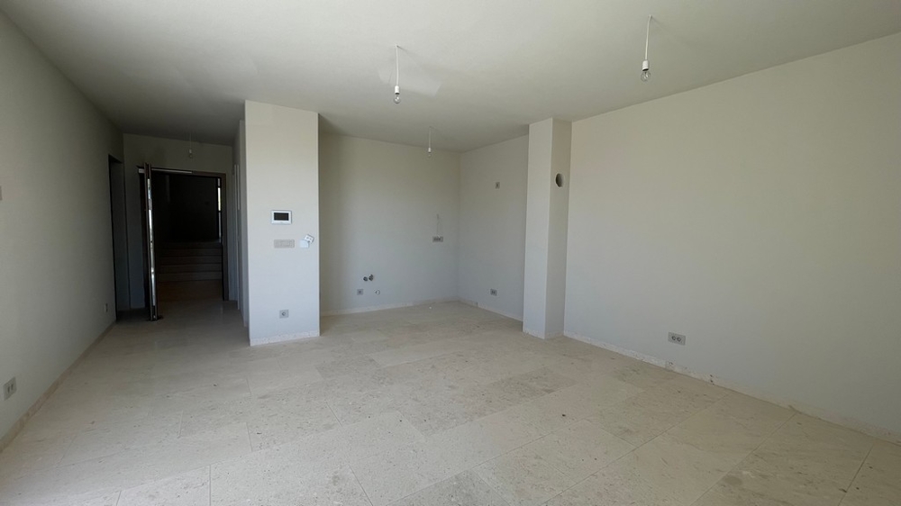 Hallway with entrance area of the apartment