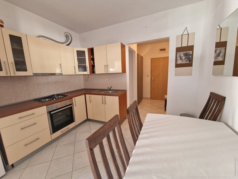 Kitchen with dining table