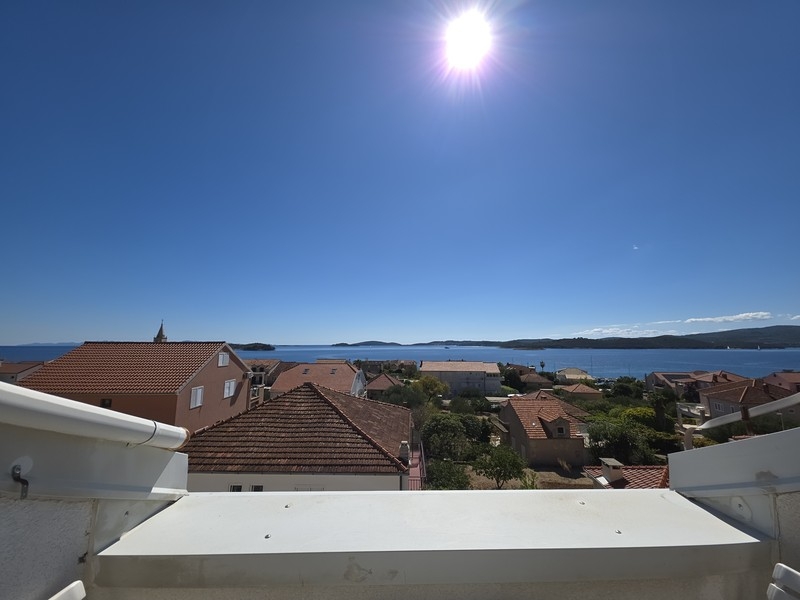 Top floor apartment with sea views in Orebic, Peljesac peninsula