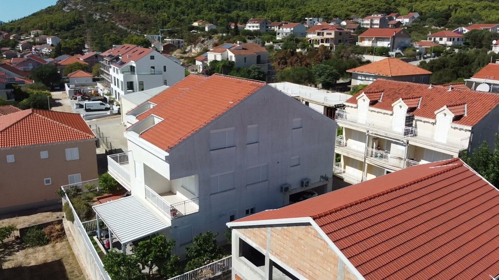 Residential building with the attic apartment in Orebic
