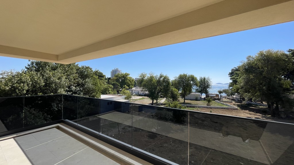 Terrace with a view towards the beach