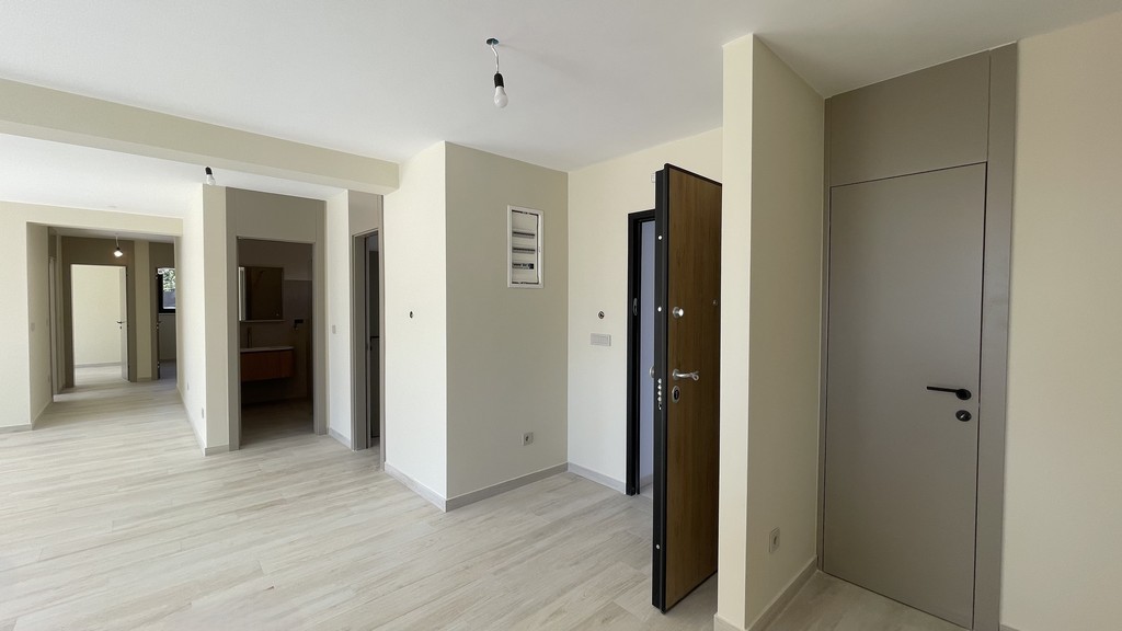 Entrance area of ​​the apartment
