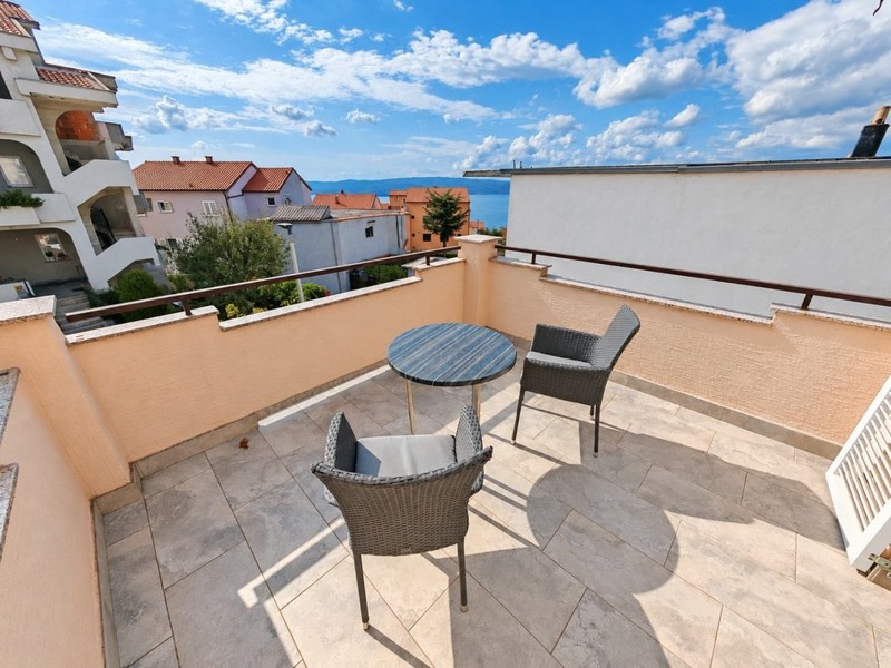 Furnished studio with terrace in Crikvenica