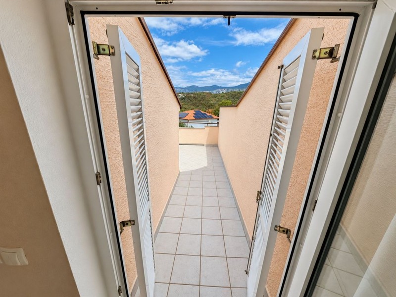Exit to the terrace