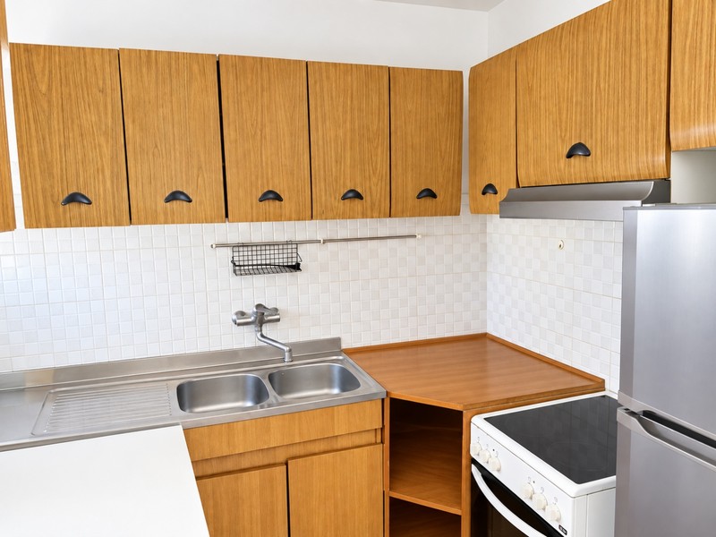 Kitchenette with stove