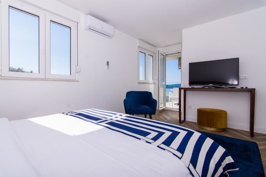 Bedroom with balcony door