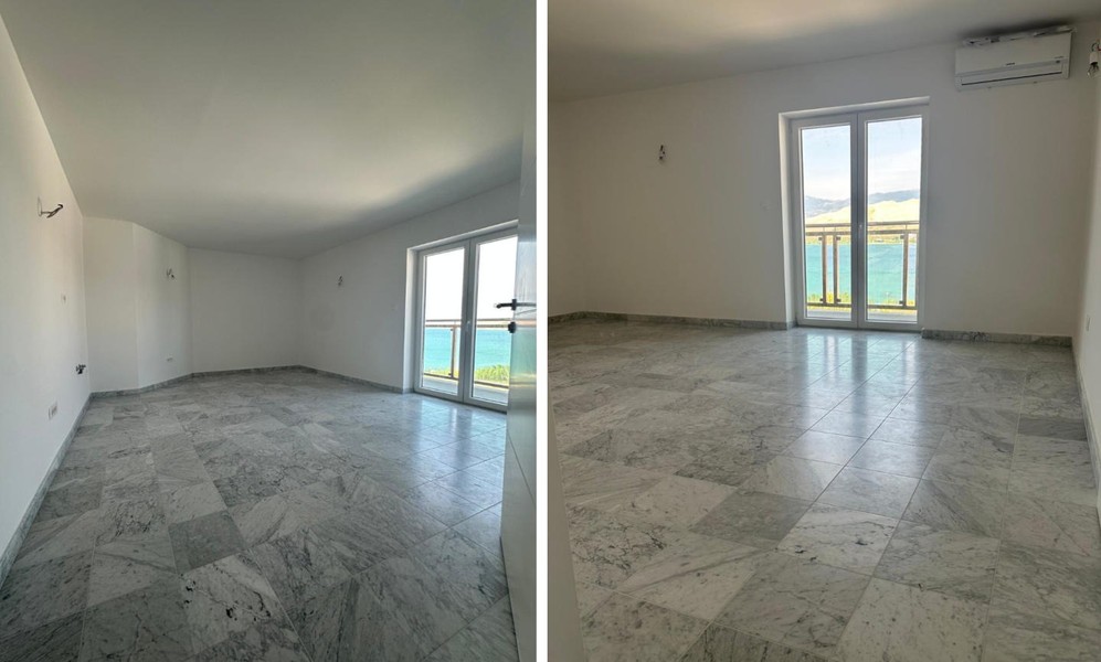 Living room with kitchen and access to the loggia
