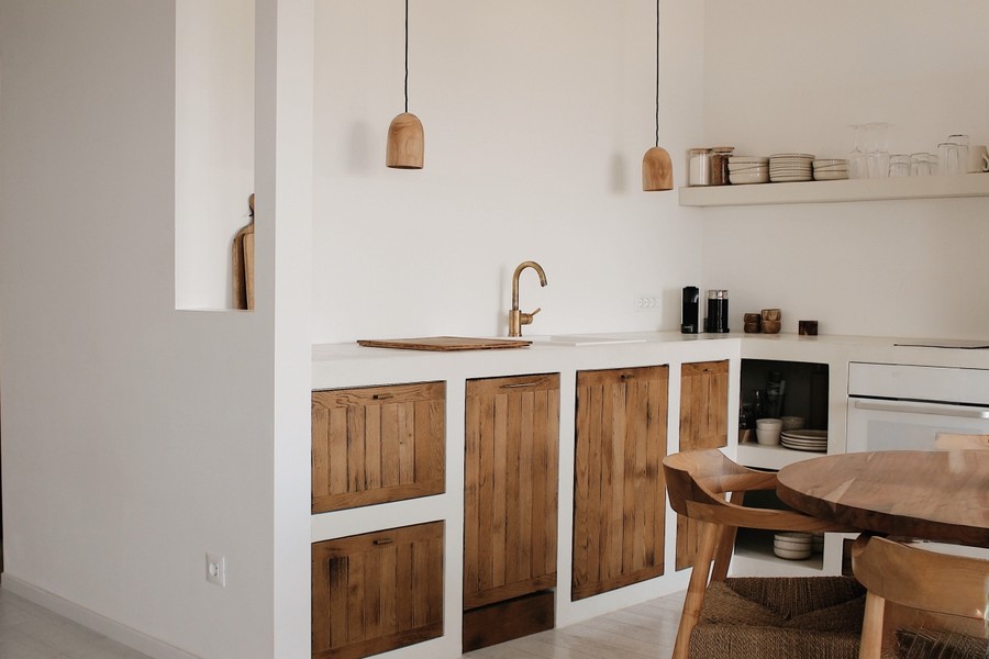 Kitchen units with wooden fronts
