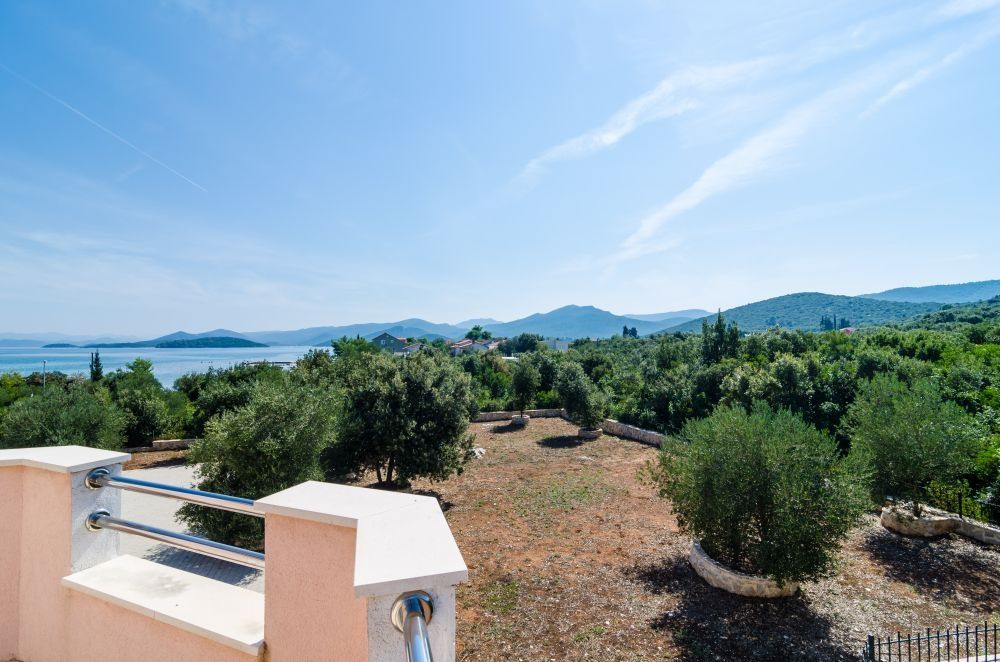 Sea view of villa H1012 for sale on Peljesac in Croatia.