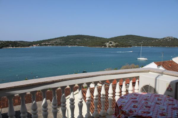 House for sale Croatia, North Dalmatia, Murter Island + Tisno - Panorama Scouting Properties H2202, Price: 559.000 EUR - Image 1