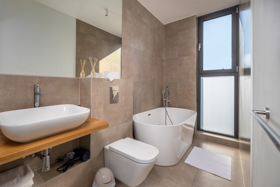 Buy a house in Croatia, North Dalmatia, island of Ugljan / Pasman / Dugi Otok - Panorama Scouting Immobilien H2214, purchase price: 1,250,000 EUR - picture 13