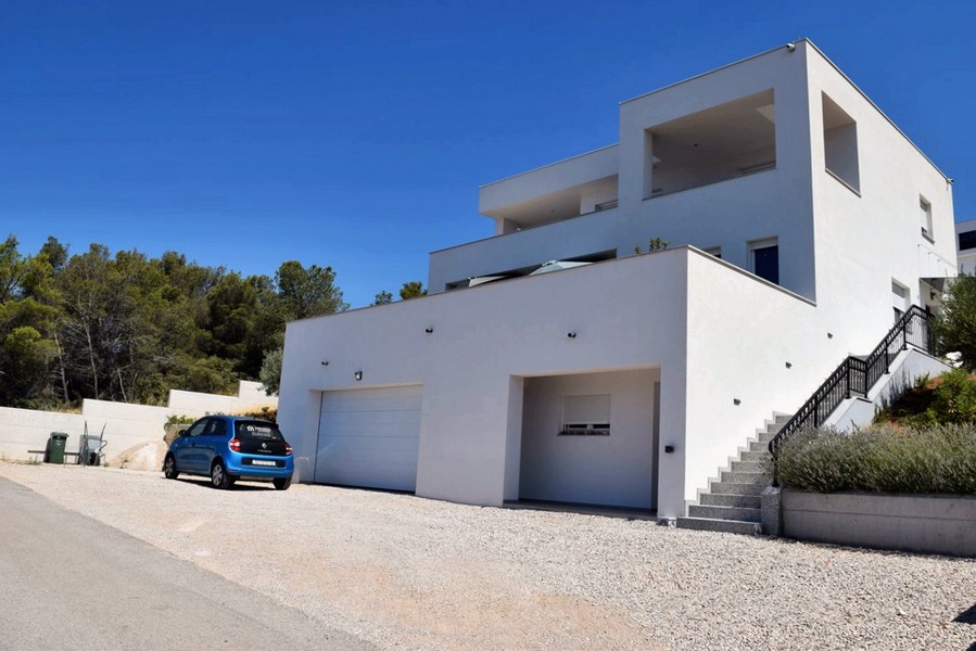 House for sale Croatia, North Dalmatia, Sibenik - Panorama Scouting Properties H2221, Price: 1.400.000 EUR - Image 2