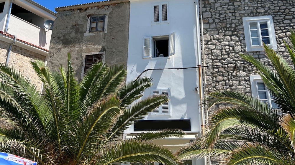 House on the island of Pag in the middle of the old town.