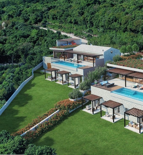 Stunning villa with infinity pool and sea views