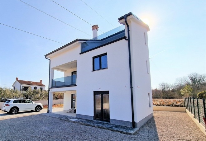 Buy a house on Krk Island in Croatia - Panorama Scouting H2528.