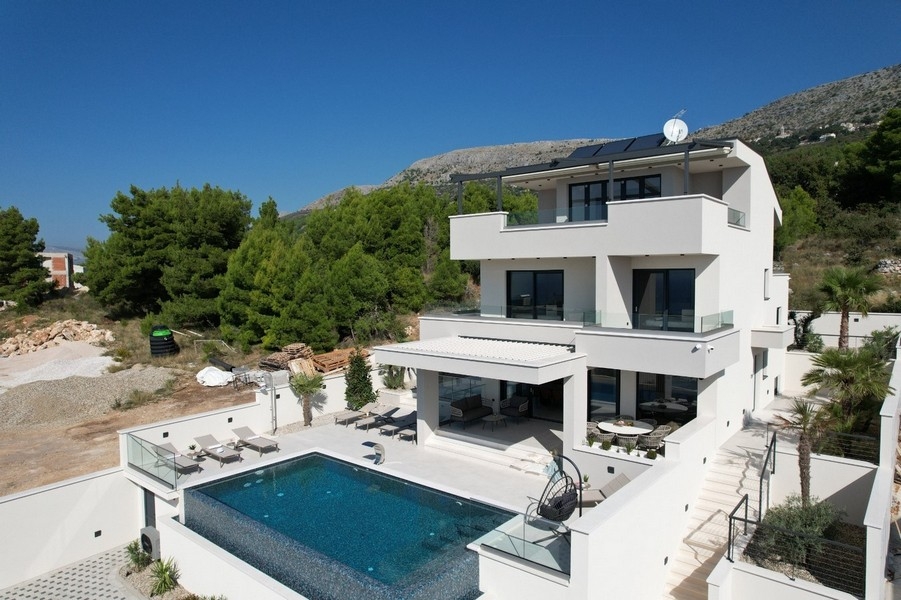 Shell of the villa H2679 near Split in Croatia - Panorama Scouting Real Estate.