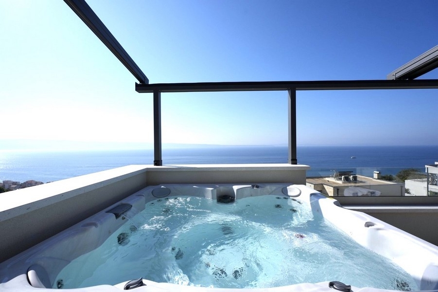 Shell construction of a luxury property in Croatia - Panorama Scouting H2679.