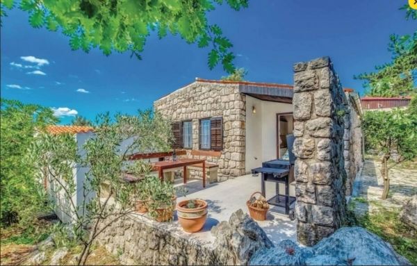 Mediterranean stone house with sea views - Panorama Scouting H2835