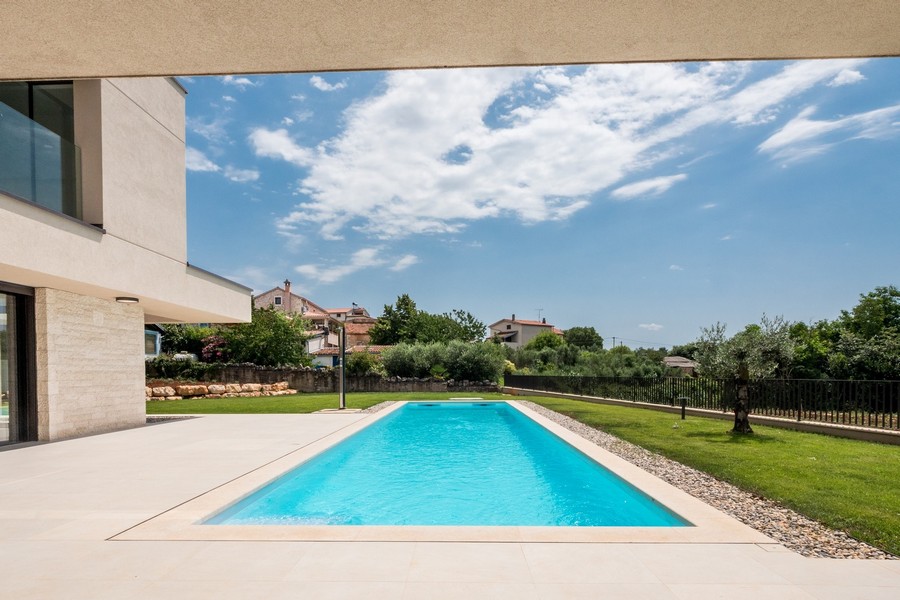 Terrace of the property in Istria with glass railings and views