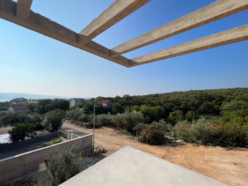 Real Estate Croatia, City of Krk, Island of Krk Villa for sale - View from a villa overlooking the surrounding nature and the sea in the distance