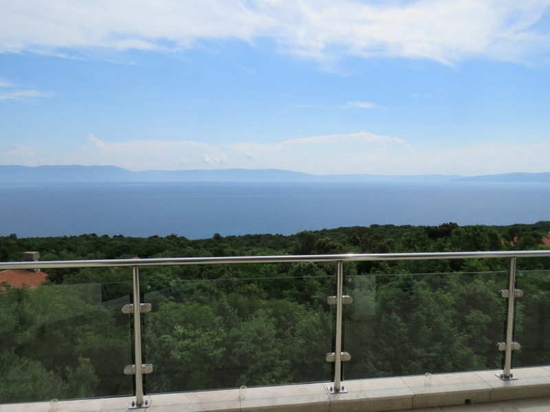 Buy a house with beautiful sea views in Istria, Croatia - Panorama Scouting.