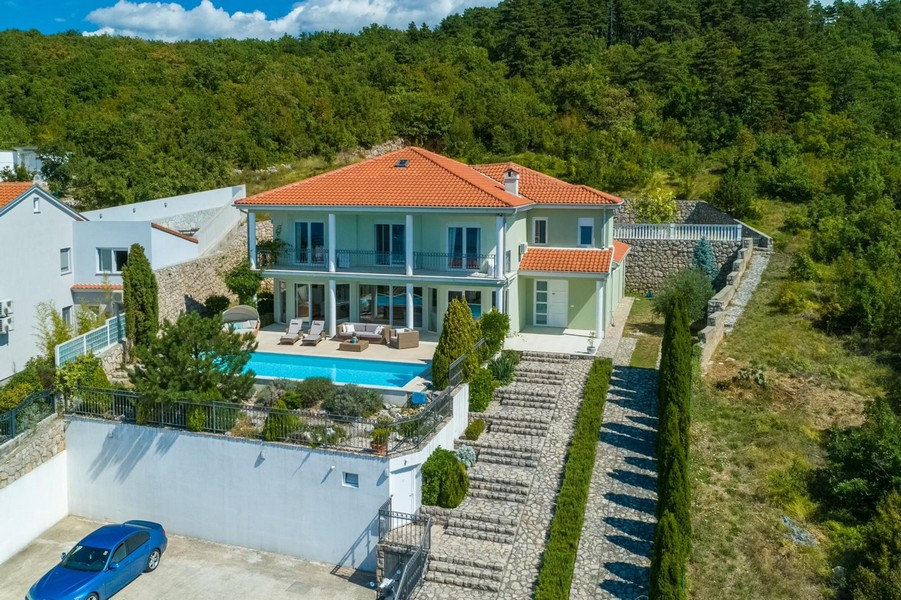 Luxury real estate Croatia - Panorama Scouting H3492 in Crikvenica.