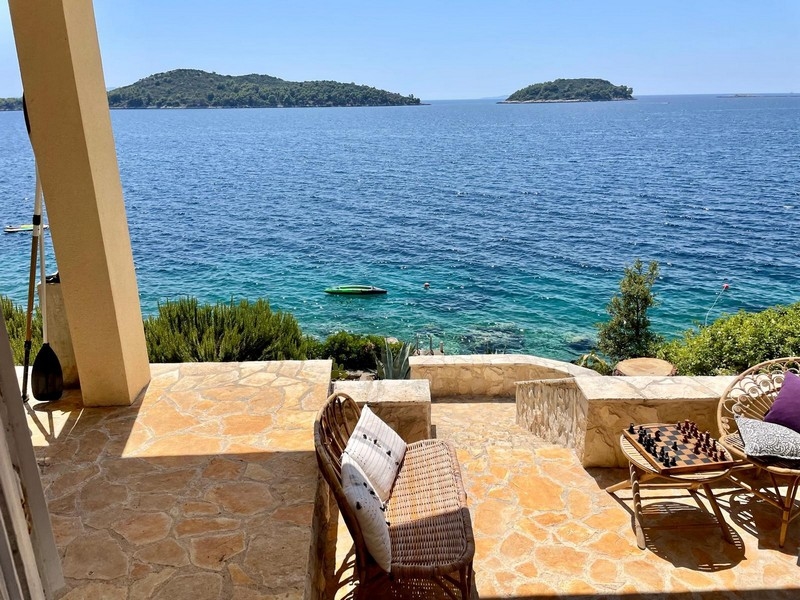 Buy property directly by the sea Croatia - Panorama Scouting H3529