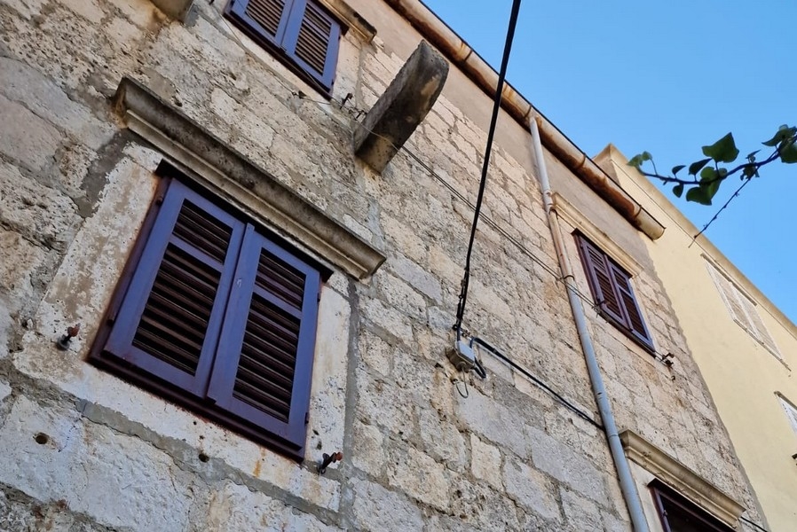 Buy stone house on the island of Korcula in Croatia - Panorama Scouting.