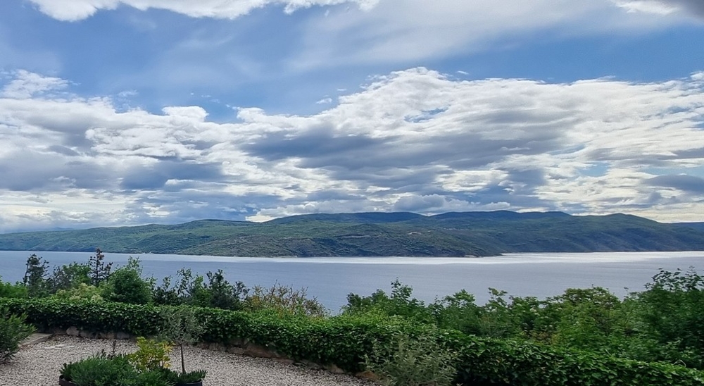 Buy house with sea views in Istria - Panorama Scouting H3590.