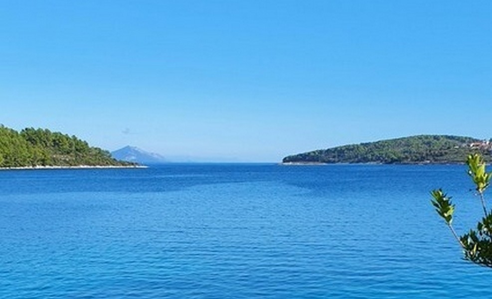 Buy property by the sea in Croatia - panorama scouting.