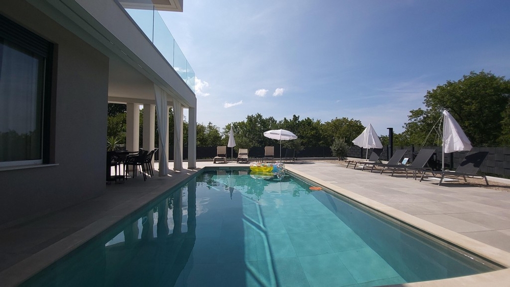 Villa with pool for purchase in Croatia on Krk - Panorama Scouting H3667 in Vrbnik.