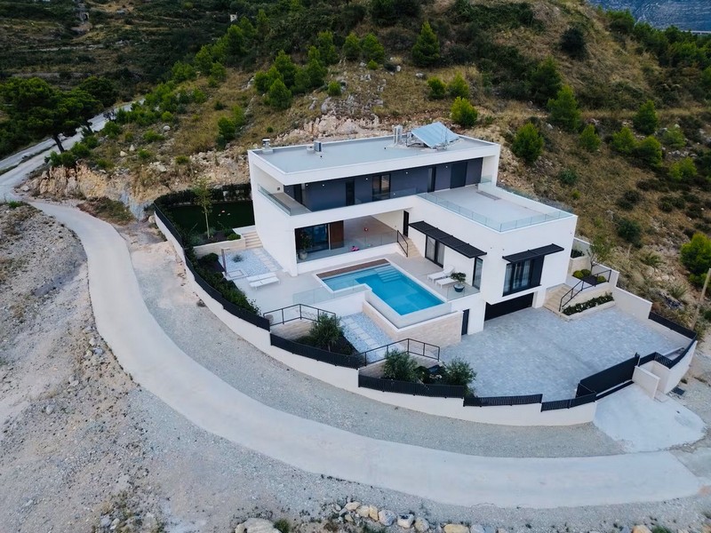 Buy a luxurious new building villa in Split - Panorama Scouting Croatia.