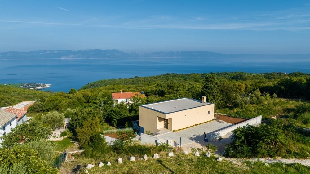Buy Villa with sea view Croatia - panorama scouting.