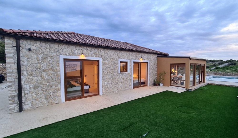 House for sale Croatia, Kvarner Bay, Pag Island - Panorama Scouting Properties H2211, Price: 525.000 EUR - Image 2