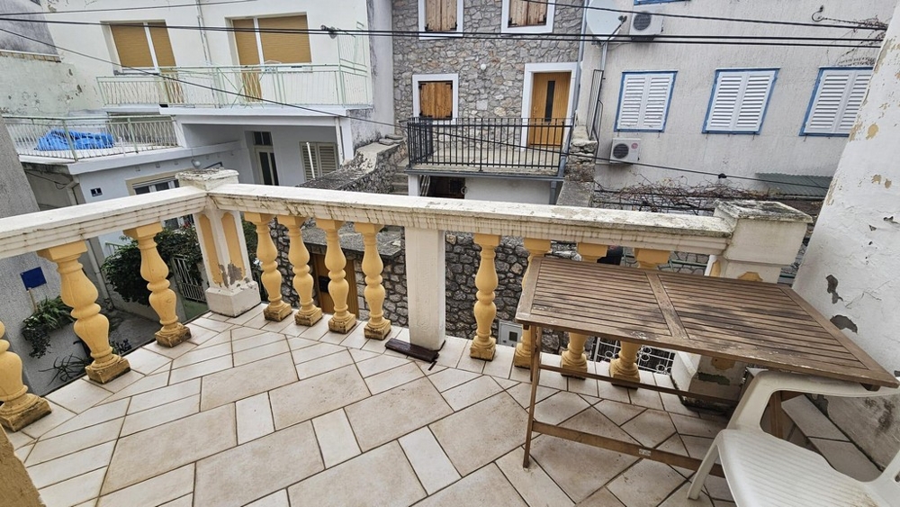 Balcony with a view of the inner courtyard