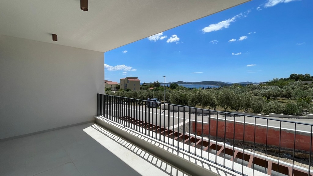 Covered loggia with sea views