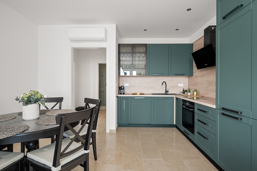 Open kitchen with dining area