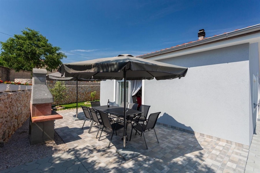 Terrace with seating area