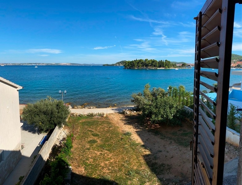 Panoramic sea view from the existing property H3787 on Ugljan in Dalmatia.