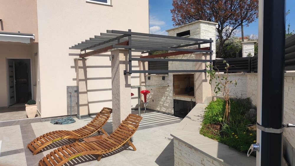 Summer kitchen with barbecue area of ​​the property H3791.