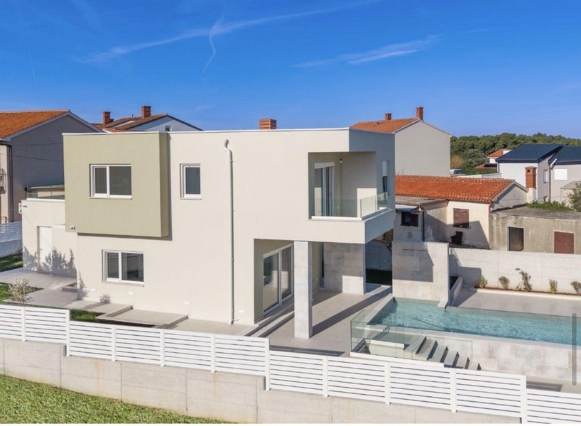 Modern villa with pool and terrace in Croatia