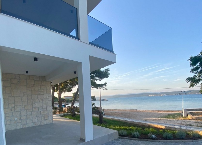 Beachfront villa for sale on Pasman in Croatia - Panorama Scouting.