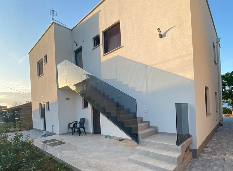 Back of Villa H3804 in Croatia - Panorama Scouting.