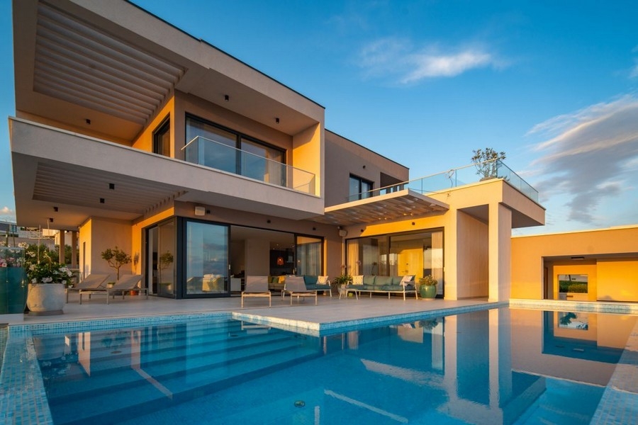 Modern luxury villa with infinity pool and sea views near Primosten