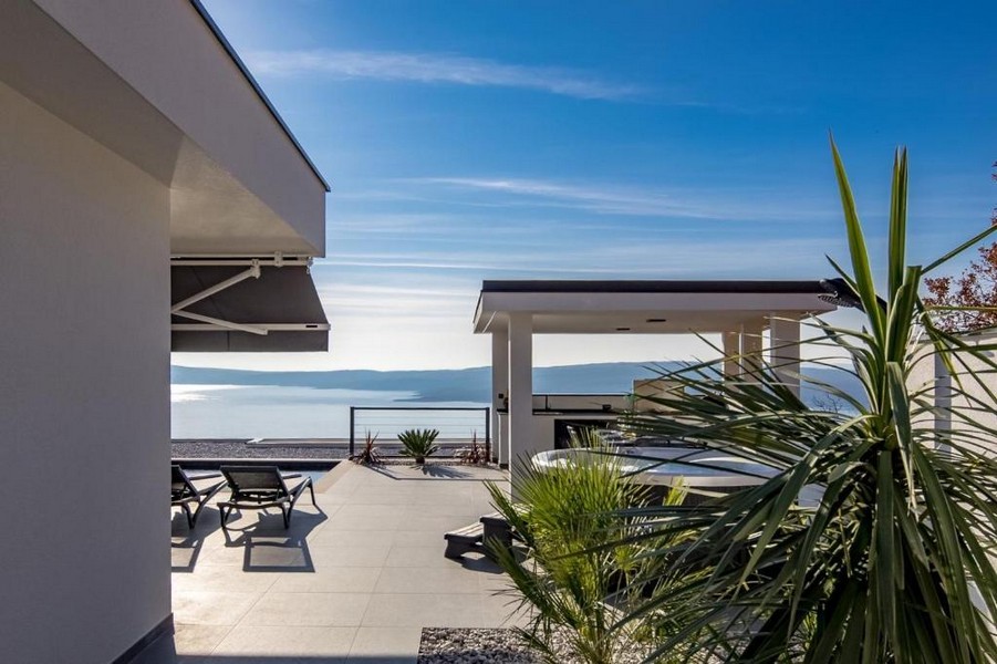 Luxurious property H3838 in Crikvenica for sale.