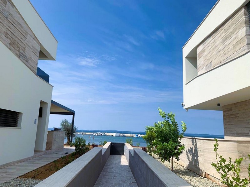 Luxurious villas near the sea in Privlaka.