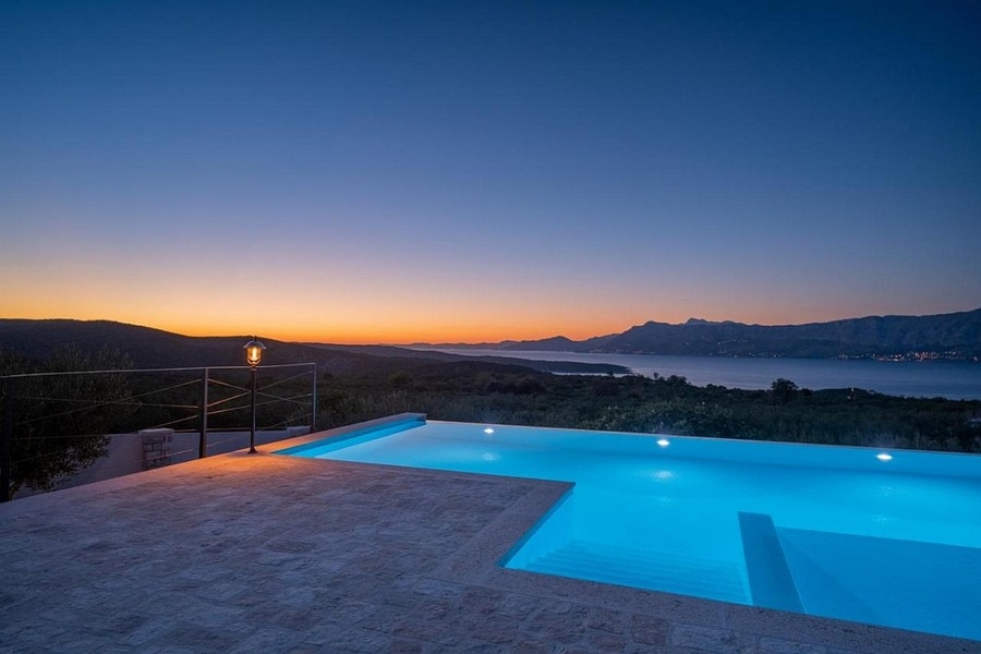 Buy Mediterranean property on Brac - H3862 Croatia.