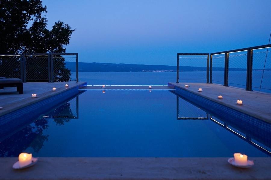 Pool villa near Split in Croatia for sale - Panorama Scouting.
